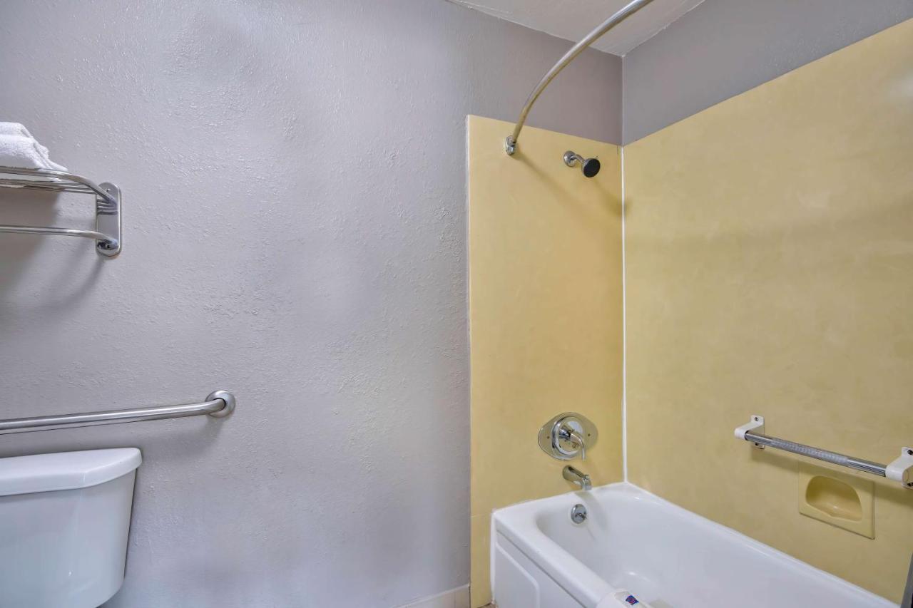 Motel 6 Bossier City, La Εξωτερικό φωτογραφία